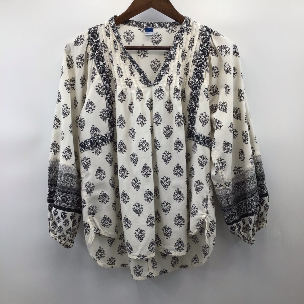 Women's Black and Cream Boho Top - Picture 2 of 8